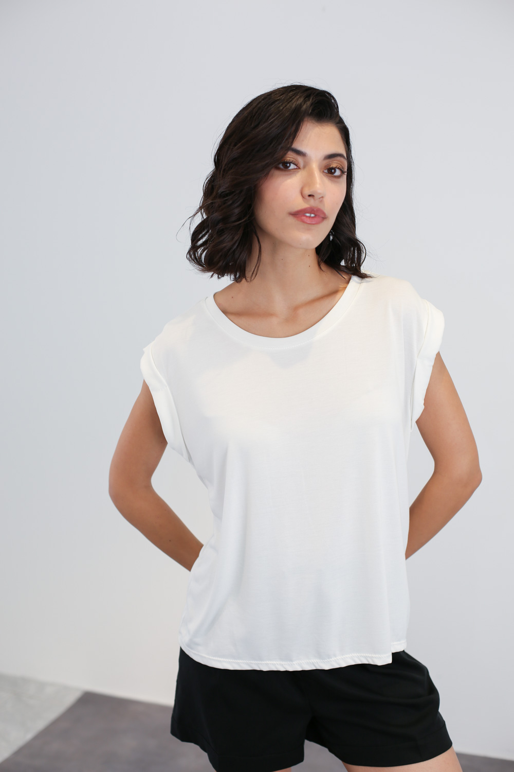 ΒΕΤΤΙΝΑ 2 T-shirt από βισκόζη