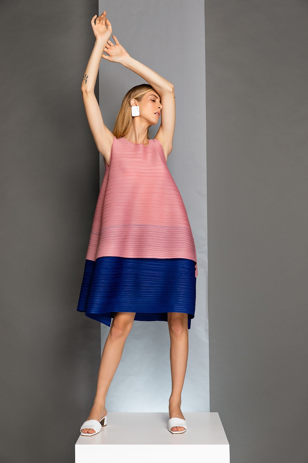 Bi-Color Plisse tunique dress